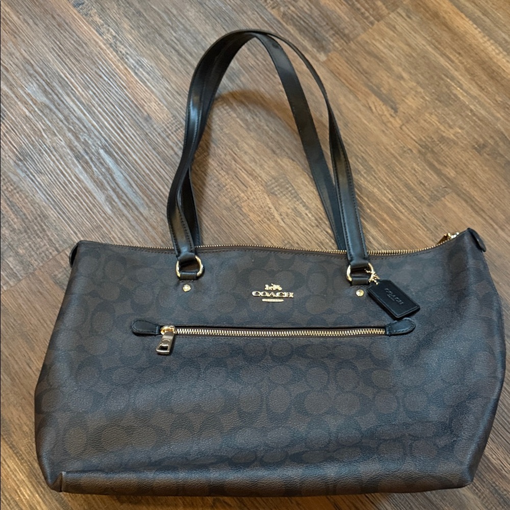 Coach Black and Brown Signature Shoulder Bag